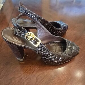Tory Burch Allison Brown Patent Leather Peep Toe Pumps Size 7